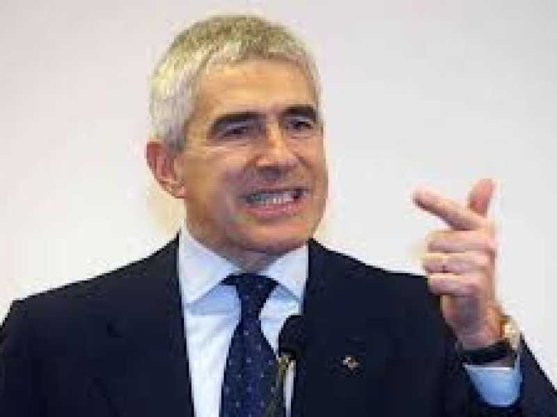 Casini da moderato a realista