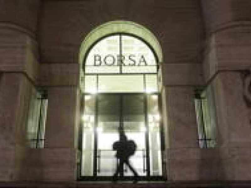 La relativa stabilità politica spinge la Borsa e attira gli investitori