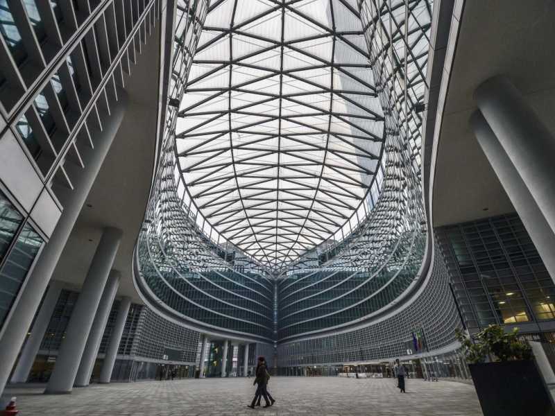 Palazzo della Regione Lombardia (foto LaPresse)
