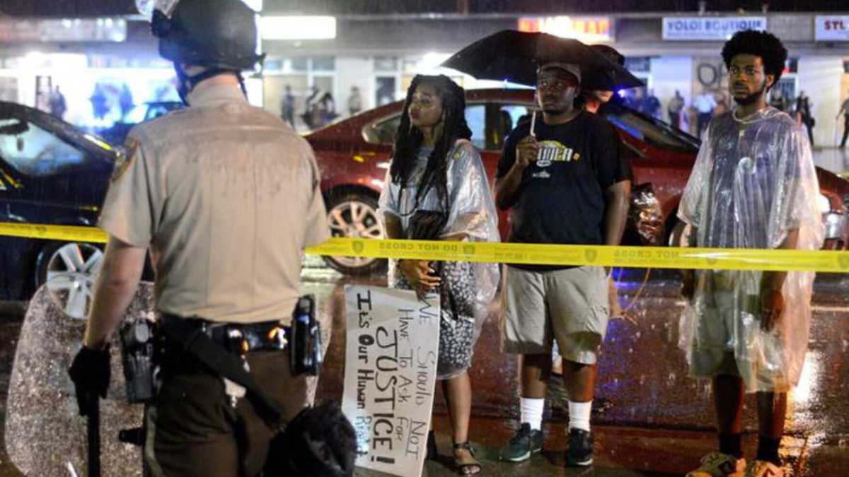 Immagine di New York, un agente ammazza un ragazzo nero disarmato