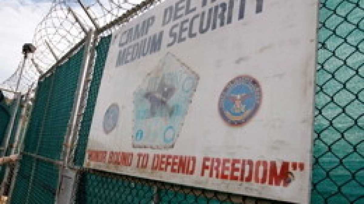 Immagine di Una (lunga) risposta ad Adriano Sofri su Guantanamo