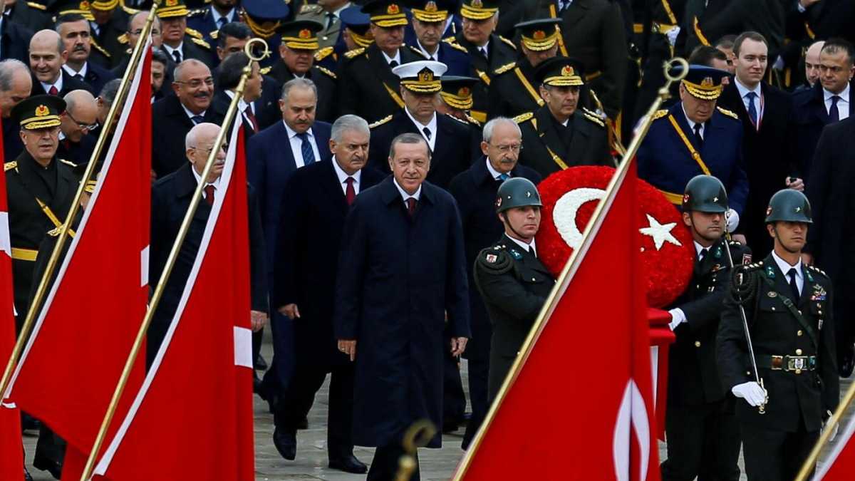 Immagine di Le stime economiche dell'Italia e la richiesta di chiarezza di Erdogan all'Ue. Le notizie del giorno, in breve