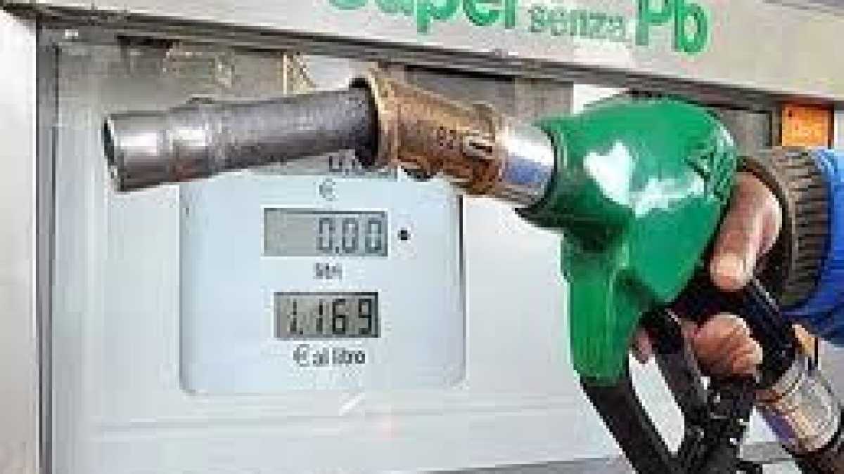 Immagine di Benzina concorrenziale