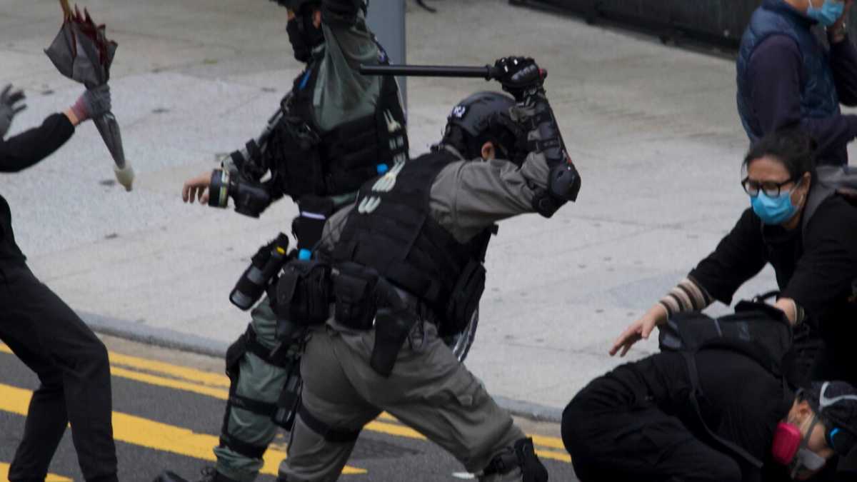 Immagine di Il capo della rivolta di Hong Kong al Foglio: “Il M5s e l'Italia non hanno idea di che mostro sia la Cina”