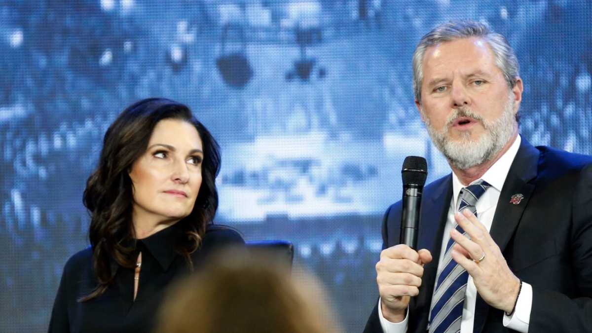 Immagine di Una storia zozza di evangelici potrebbe spiegare l’endorsement a Trump