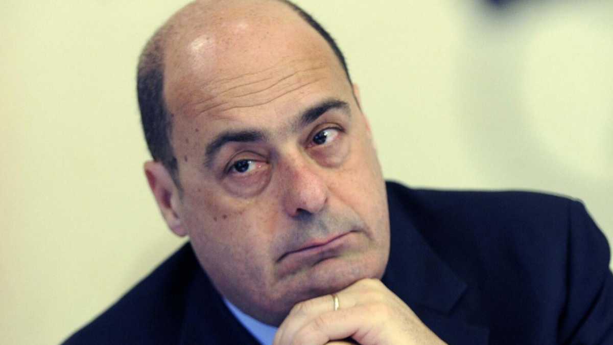 Immagine di Zingaretti sommerso dai commenti critici per la supercazzola sul taglio del numero dei parlamentari