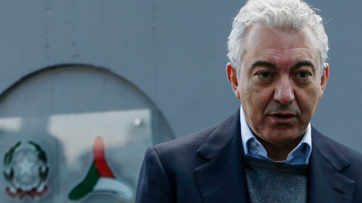 Immagine di La farsa sui banchi e la riapertura della scuola. Cosa non torna nel metodo Arcuri