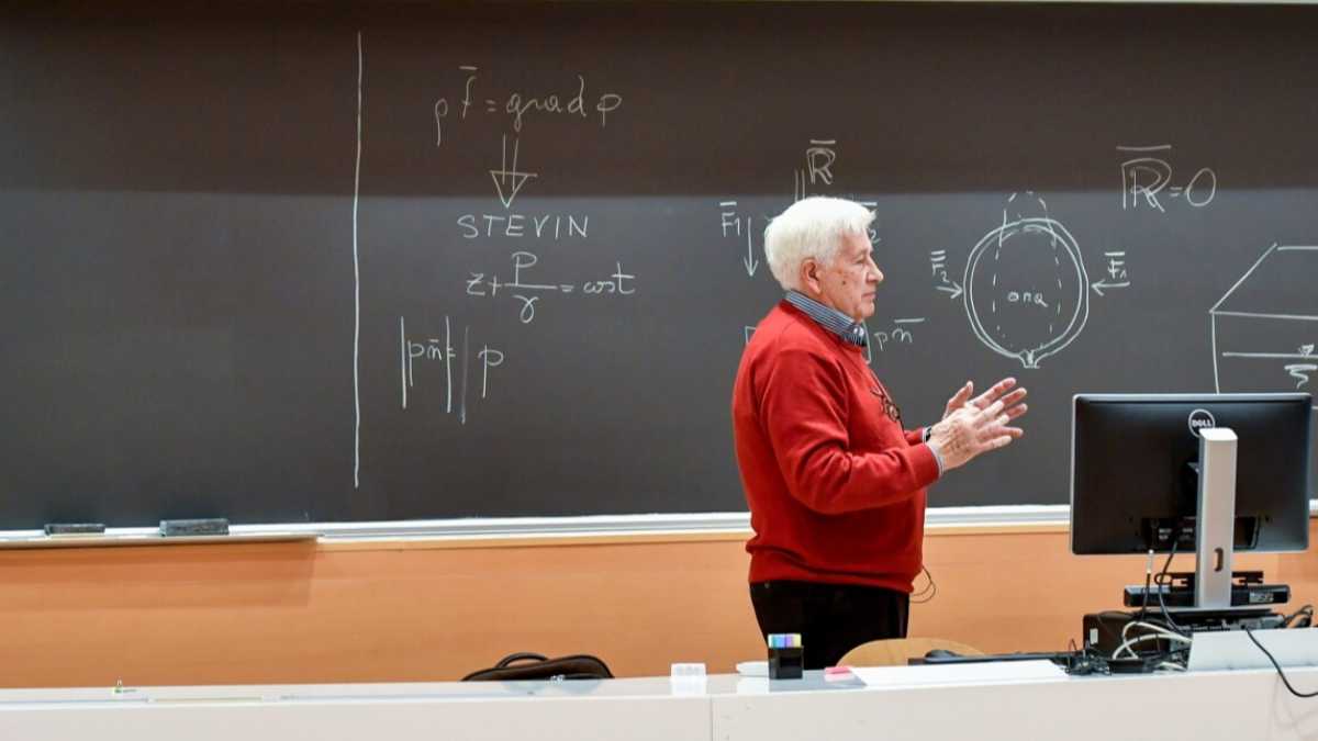 Immagine di Riaprire gli atenei, come? Una ricerca