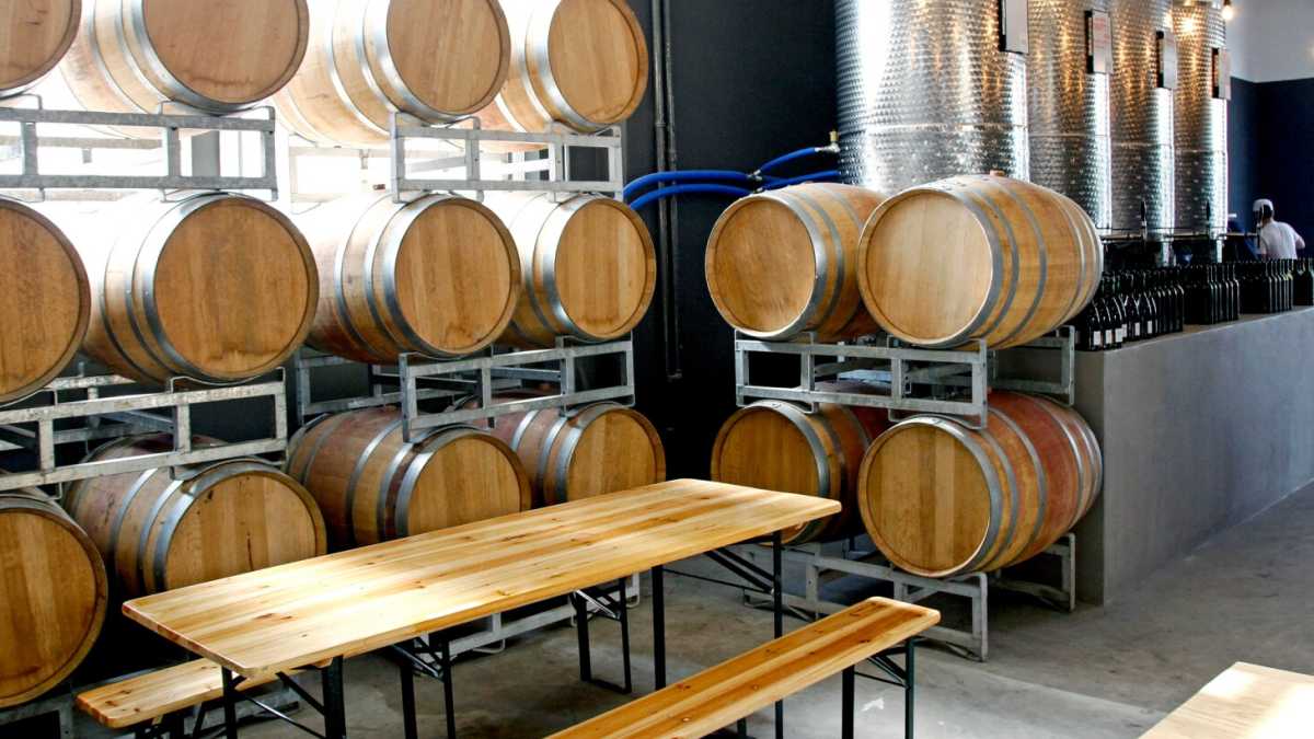 Immagine di Il sangiovese in anfora e la crisi dei tappi di sughero (che inghiottirà Macomer)
