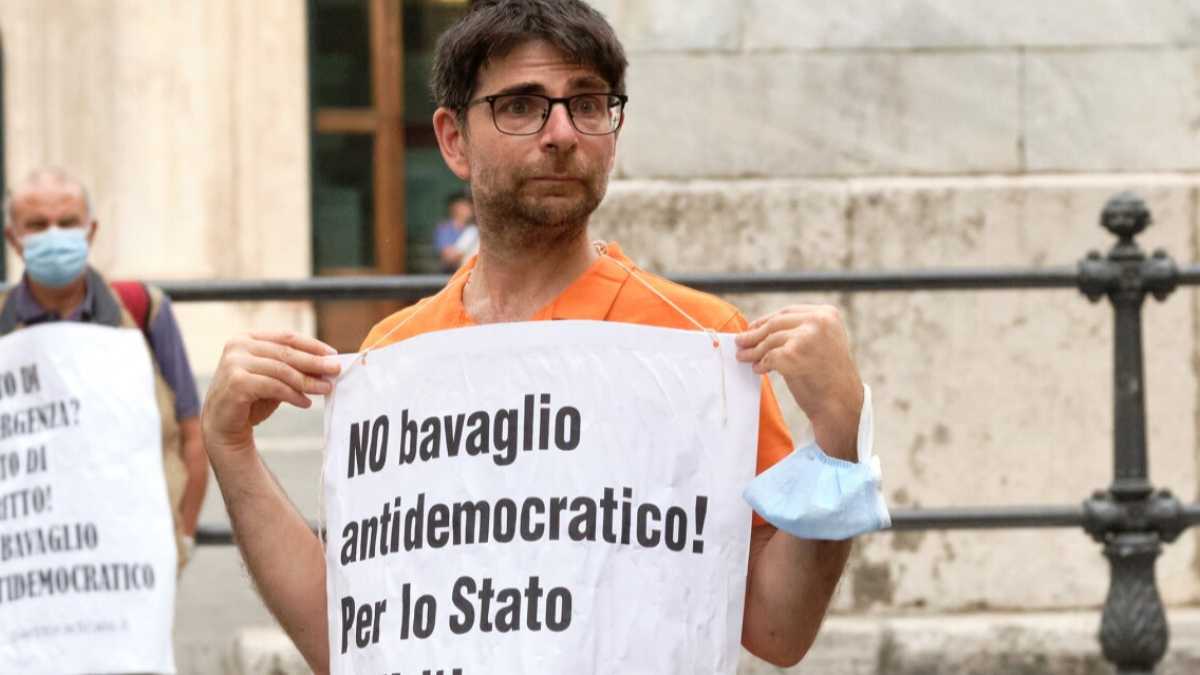 Immagine di Ideali e pragmatici. Il riformismo è la realizzazione del bene possibile