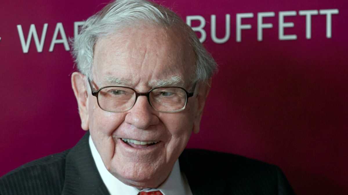 Immagine di Oltre 6 miliardi sulla Borsa di Tokyo. Così Buffett festeggia il suo compleanno