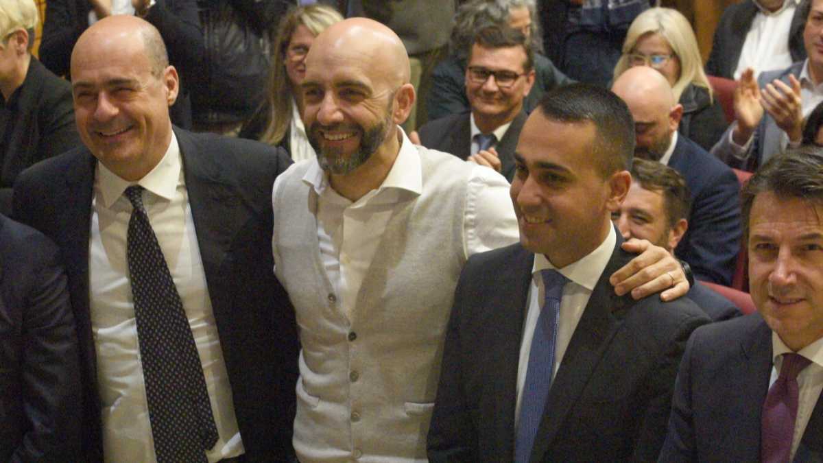 Immagine di Conte, le regionali fatali per i partiti e la strategia della scomparsa