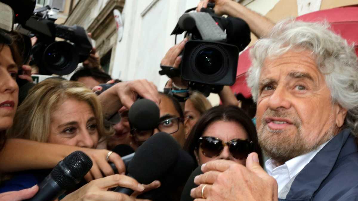 Immagine di Di setta in setta, è Grillo il guru dei giornali