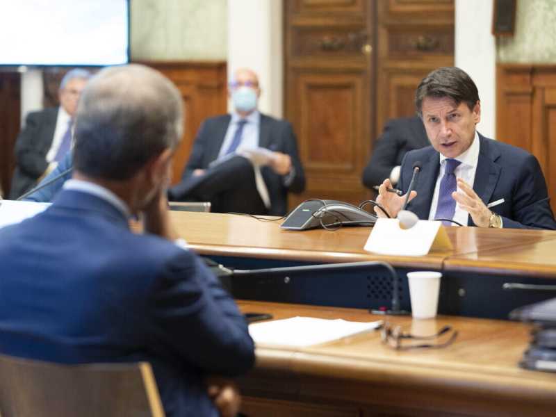 Conte al Foglio: "È l'ora del dialogo. Sul Recovery plan servono anche le energie dell’opposizione"