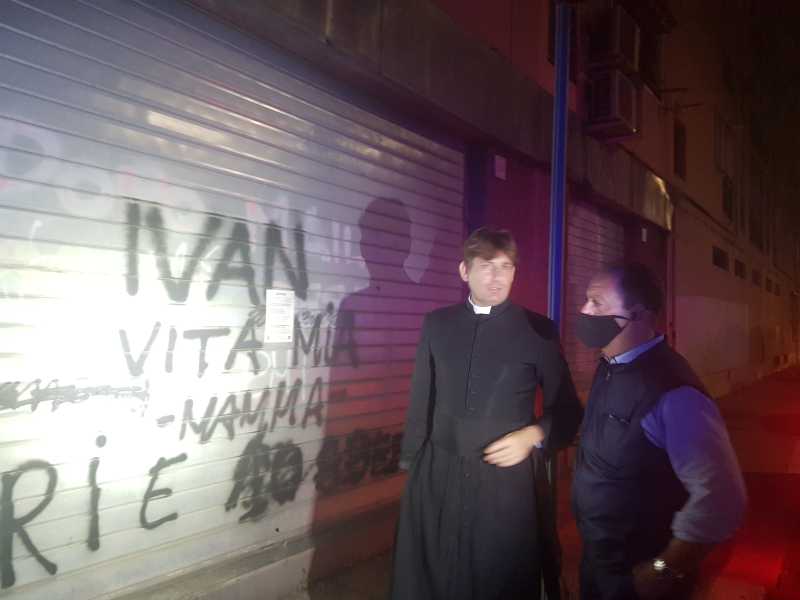 "A San Basilio spaccio Gesù"