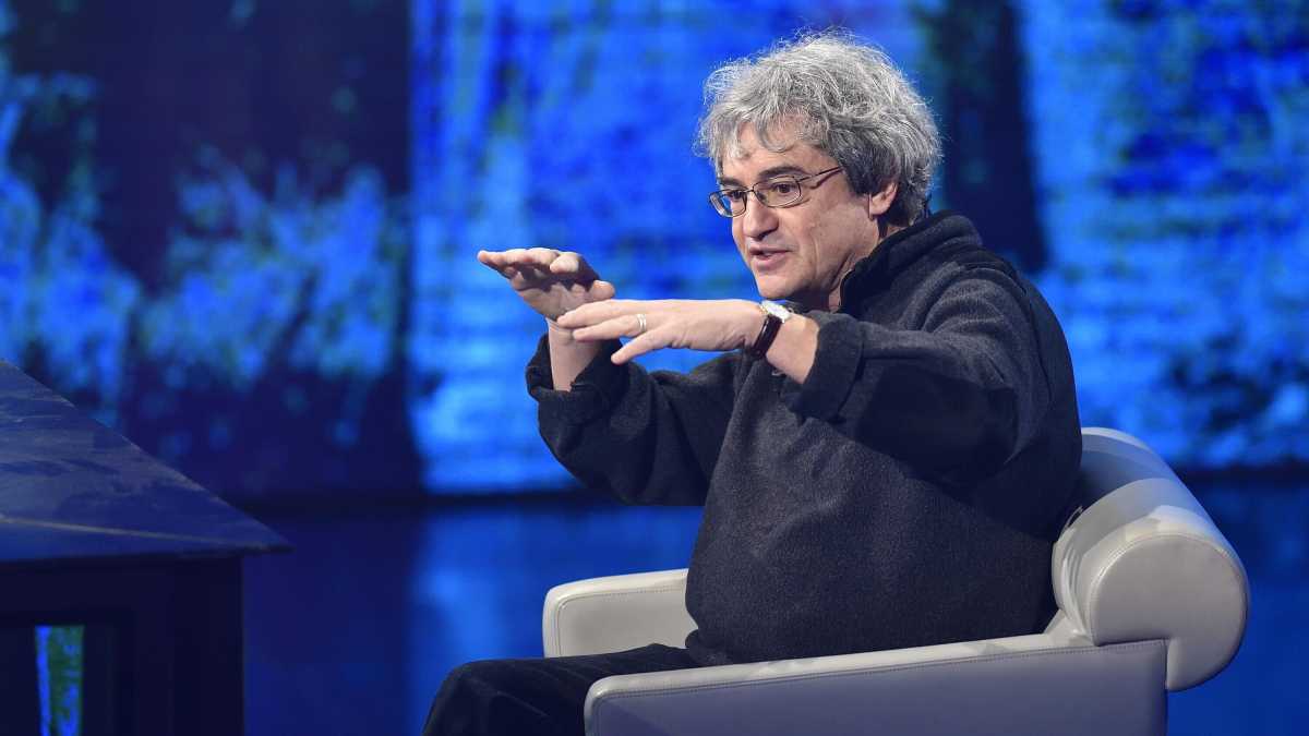 Immagine di Carlo Rovelli e il complicato minuetto tra cultura umanistica e scientifica in Italia