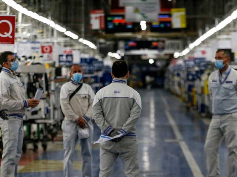 Tornare al lavoro e tornare negli stadi