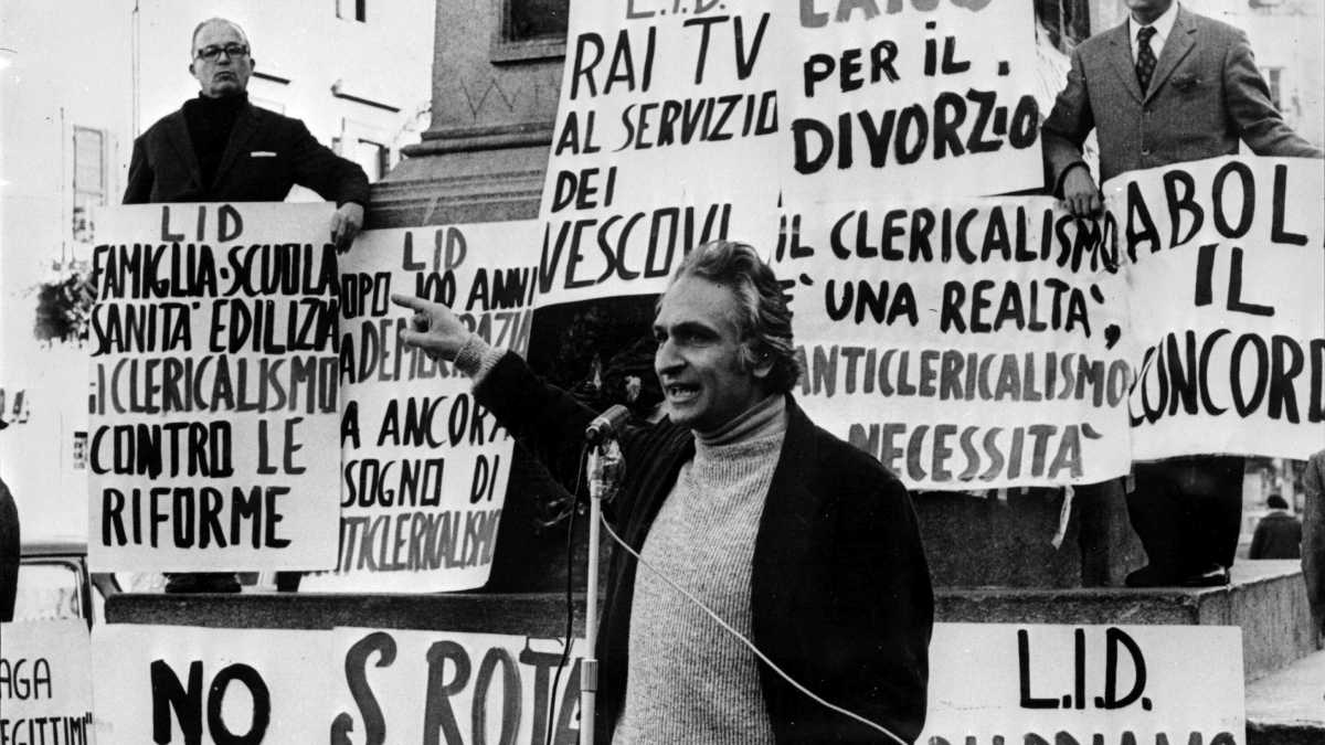 Immagine di Il bisturi antipolitico di Pannella è stato trasformato in mannaia