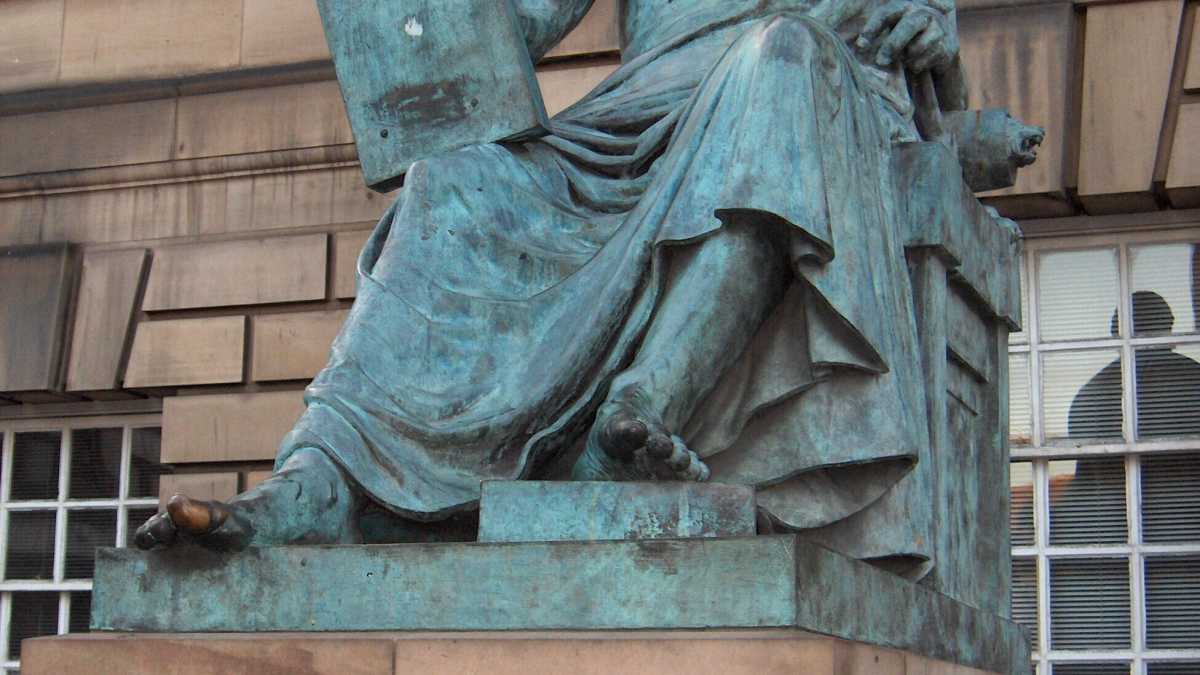 Immagine di “Se cancellano David Hume, nessuno sarà al sicuro con la polizia del pensiero”