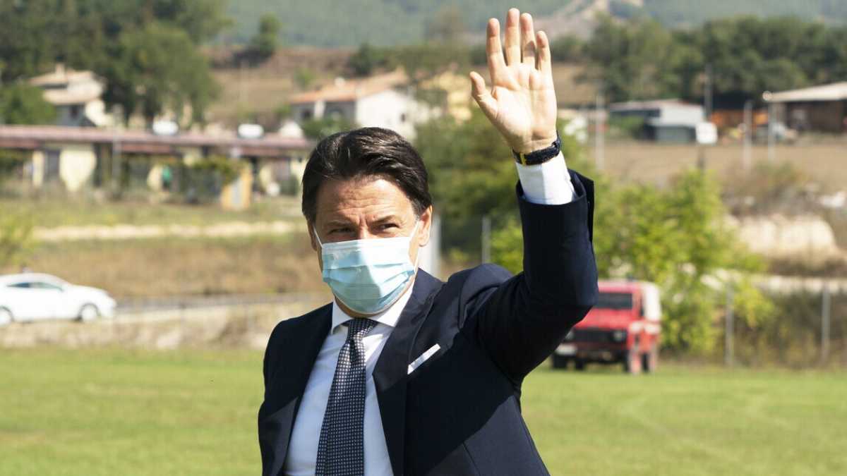 Immagine di Ecco perché Conte medita la proroga dello stato d'emergenza e un Semplificazioni Bis