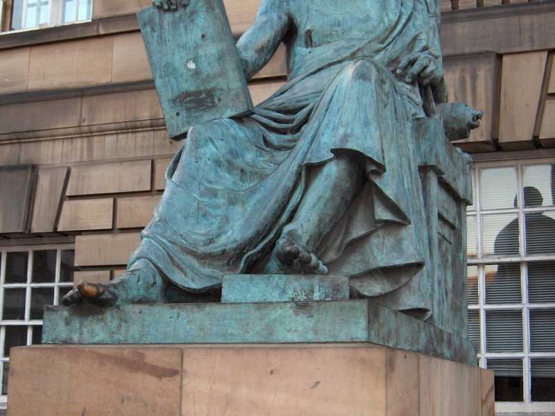 “Se cancellano David Hume, nessuno sarà al sicuro con la polizia del pensiero”