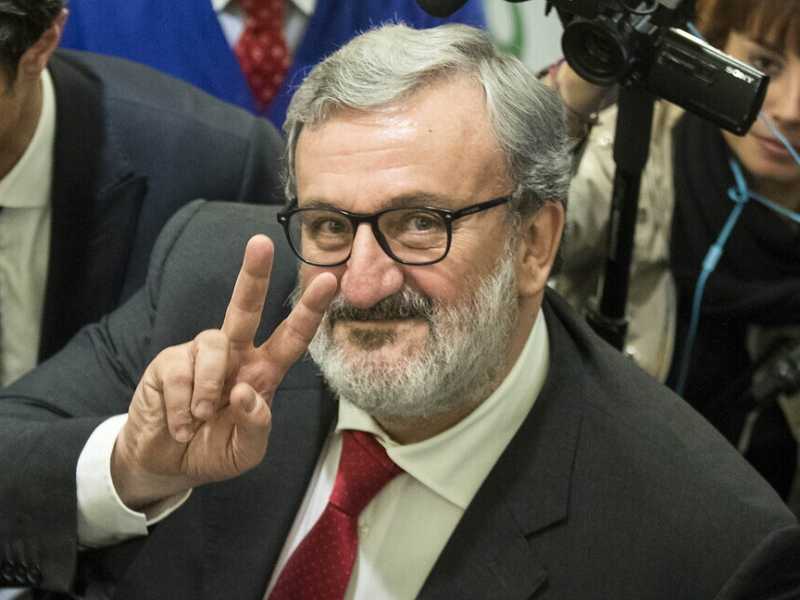 E ora Emiliano benedice perfino la Tap, pur di prendersi i voti dei No Ilva
