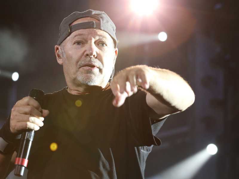 Lettera a Vasco Rossi, con molti cuori