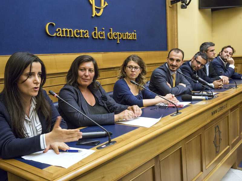 Regionali 2020, ecco i candidati "zero". I grillini che corrono felici verso la sconfitta