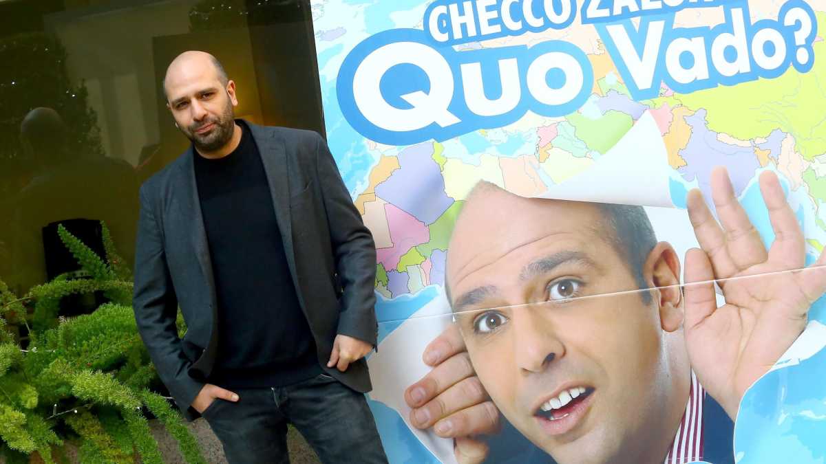 Immagine di Michele Emiliano, una campagna elettorale da Checco Zalone