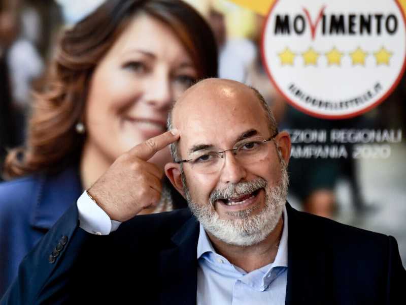 Vita da Crimi: “Nel M5S si fanno i cazzetti loro. Ma sono un punching ball”