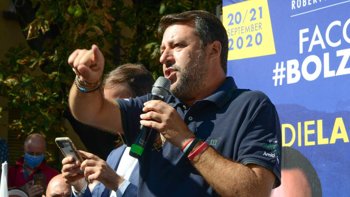 Immagine di Il parà e Matteotti. Il fascismo come birichinata di Salvini