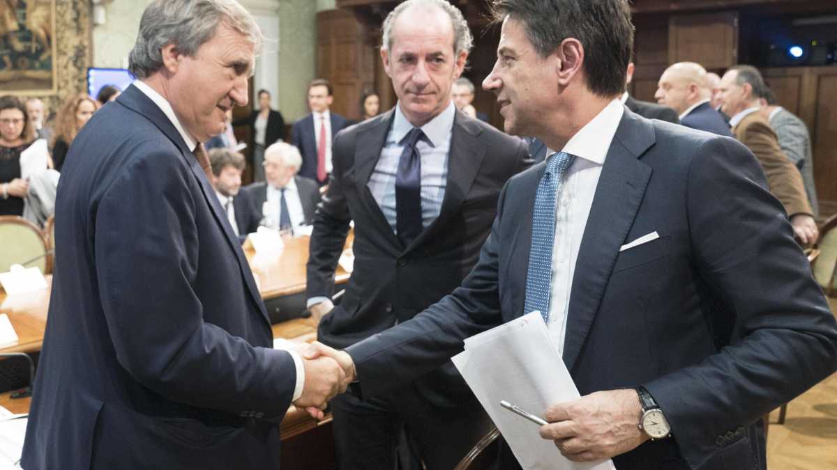 Immagine di Le regioni del nord al governo: "Fateci gestire i fondi del Recovery"