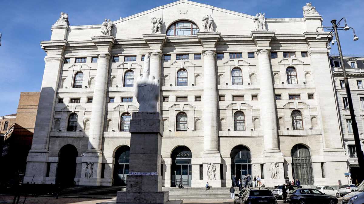 Immagine di La Borsa crolla, il mondo non ancora