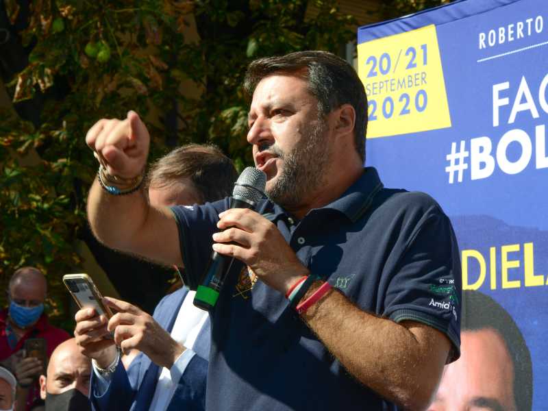 Il parà e Matteotti. Il fascismo come birichinata di Salvini