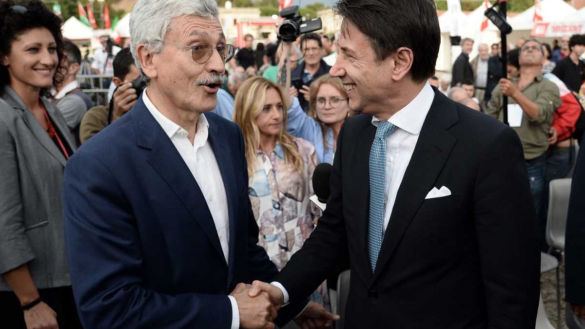 Immagine di D’Alema dice che Conte è il migliore (e non aggiunge neanche “tranne me”)