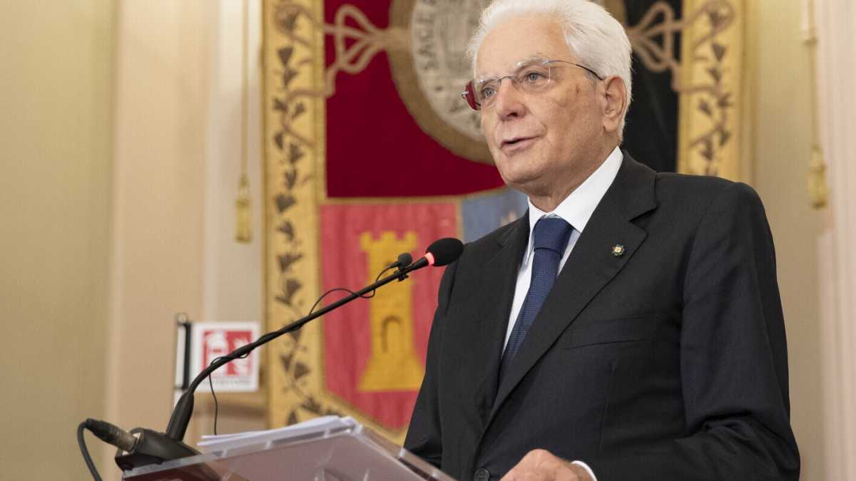 Immagine di Mattarella corregge Johnson: amiamo la libertà ma anche la serietà