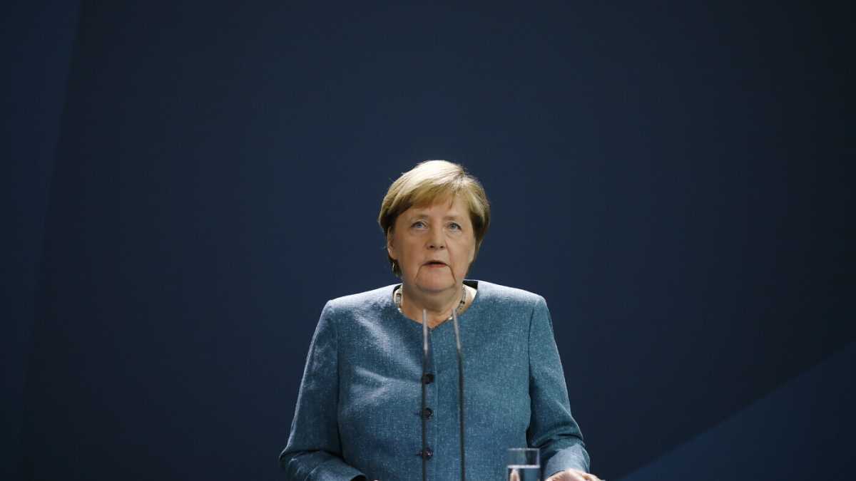 Immagine di Oggi è Colonia a dire a Merkel di accogliere: “Wir schaffen das!”