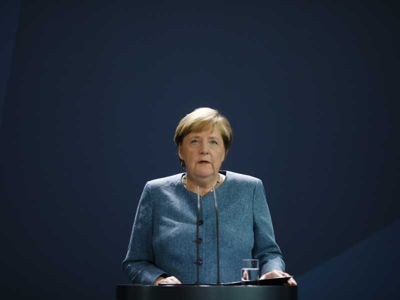 Oggi è Colonia a dire a Merkel di accogliere: “Wir schaffen das!”