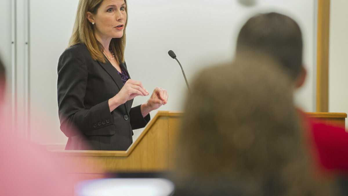 Immagine di Su Amy Coney Barrett, la scelta di Trump alla Corte Suprema