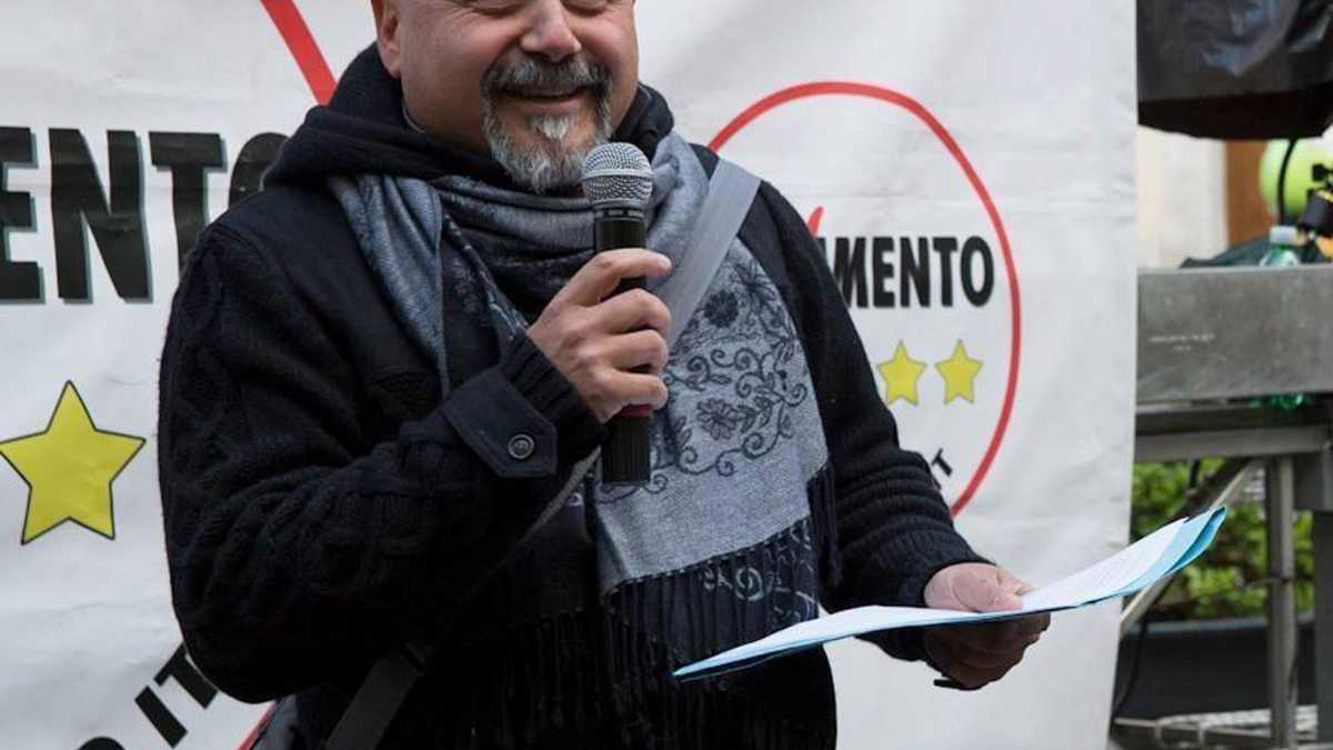 Immagine di Dessì: "Voterò sì al Mes e come me tanti M5s. Casaleggio? Va espulso"