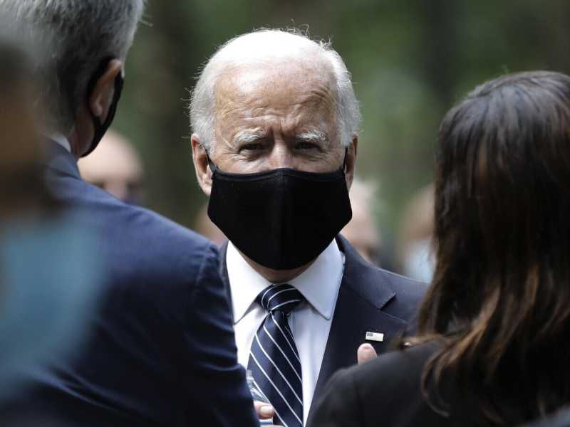 Una playlist di cose che vorremmo sentire nel duello Trump-Biden