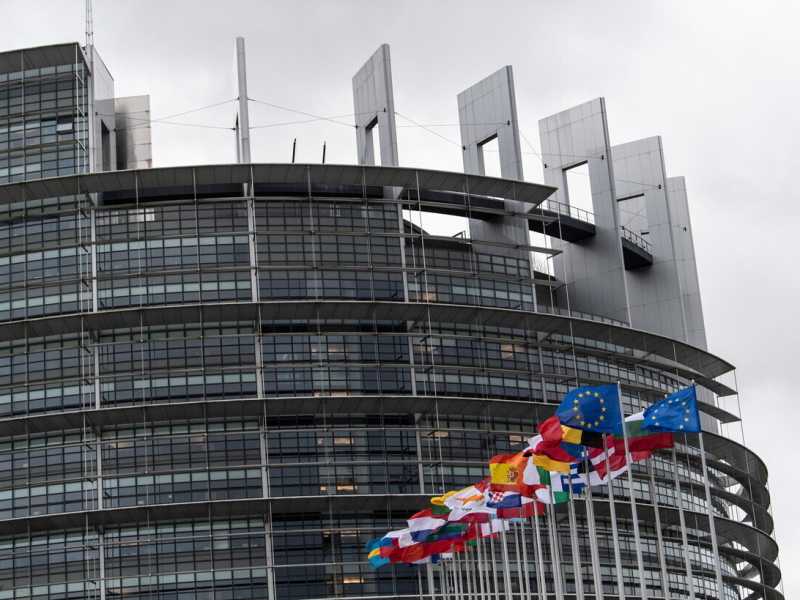 Così la Germania cerca il compromesso per non far slittare il Recovery Fund