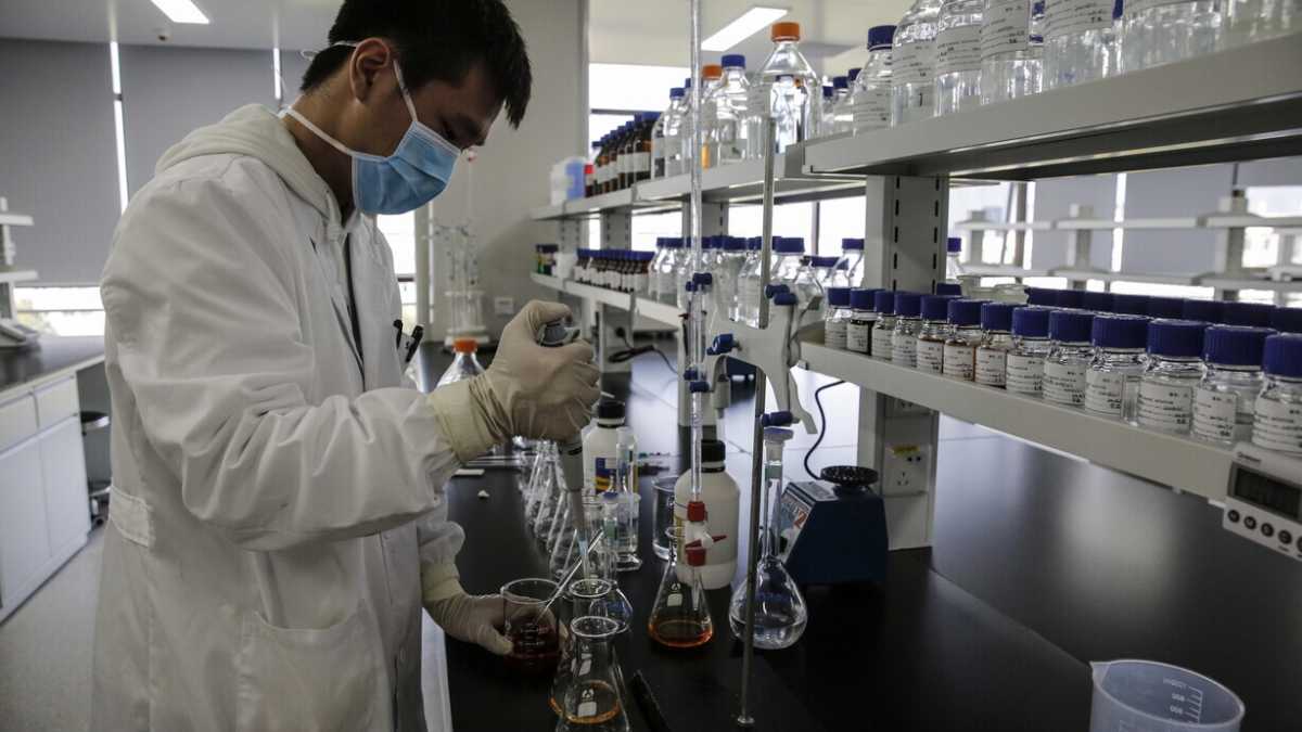 Immagine di Vaccinarsi, piuttosto che infettarsi, è il modo migliore per difendersi dal Covid