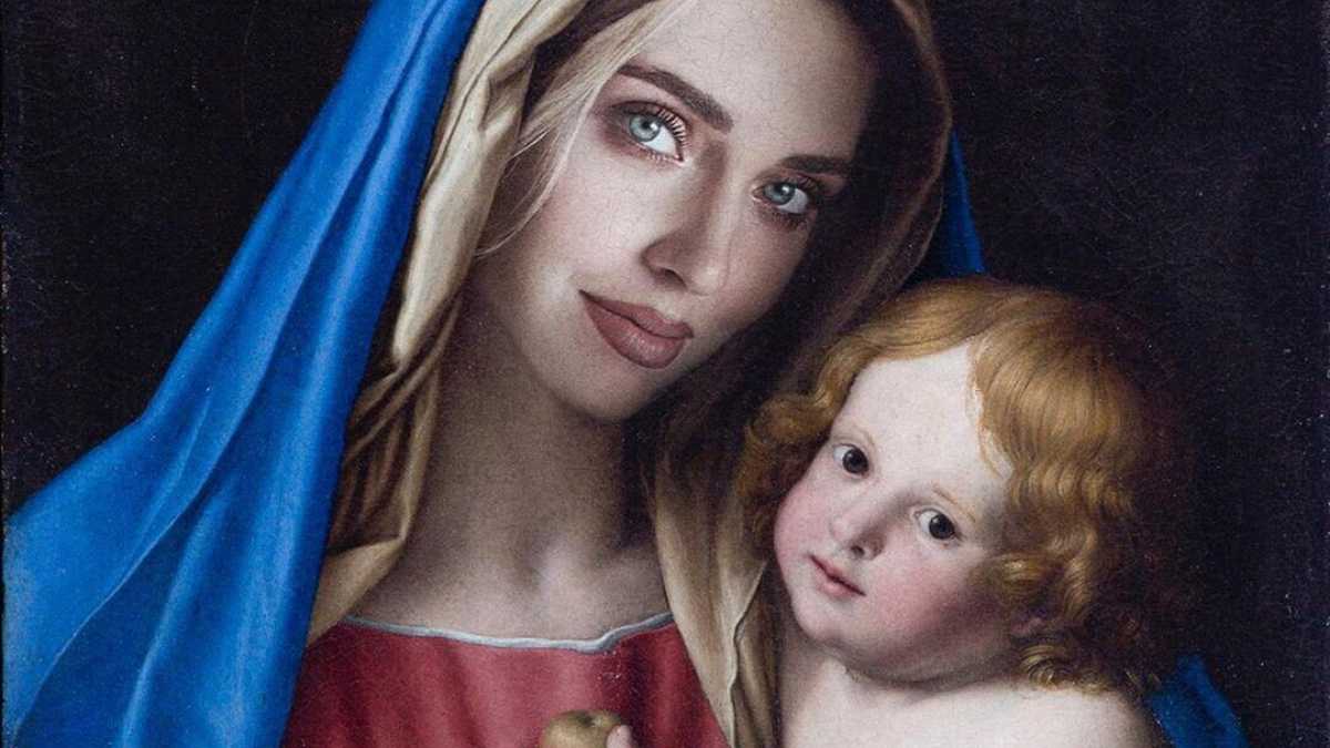 Immagine di “Blasfema”. L'ultima guerra (persa) del Codacons è contro Chiara Ferragni