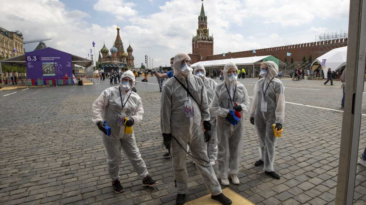 Immagine di Dalla Russia tanti attacchi a Enrico Bucci e poca chiarezza sul vaccino