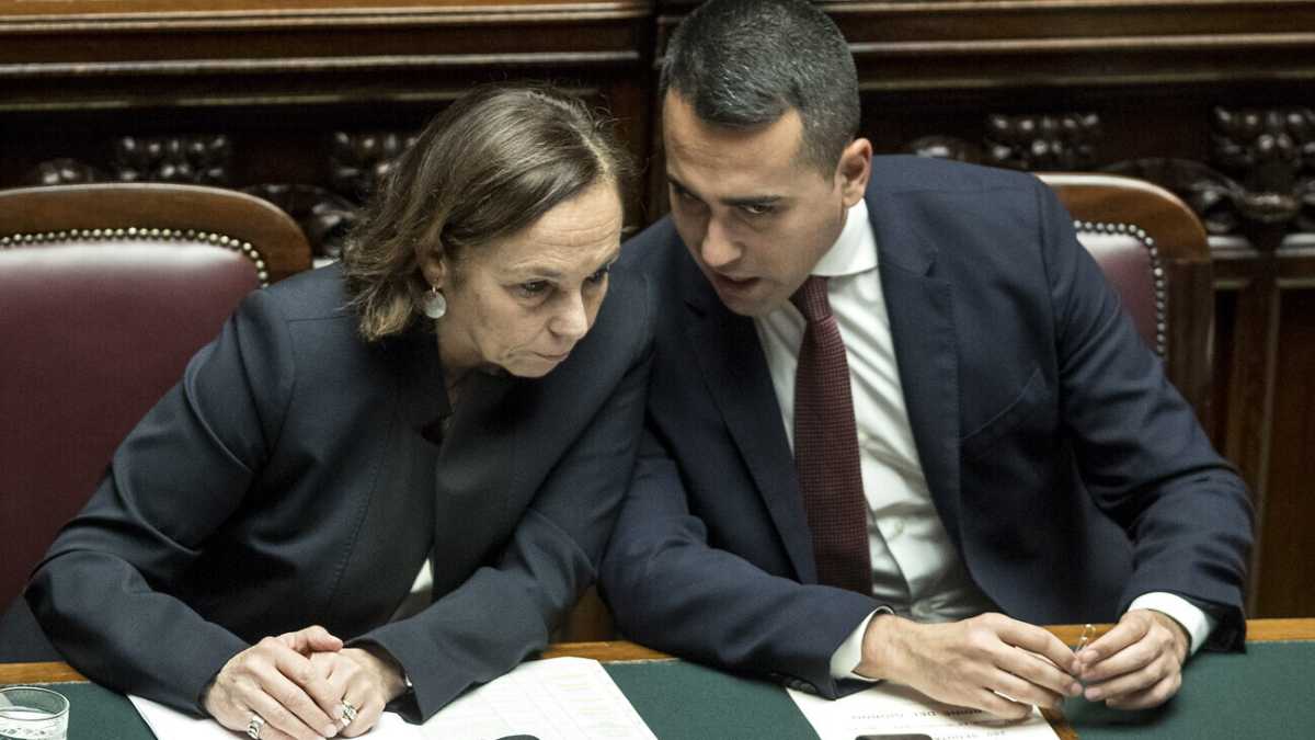 Immagine di Adesso il M5s frena sul superamento dei decreti Salvini: "No alla protezione umanitaria".