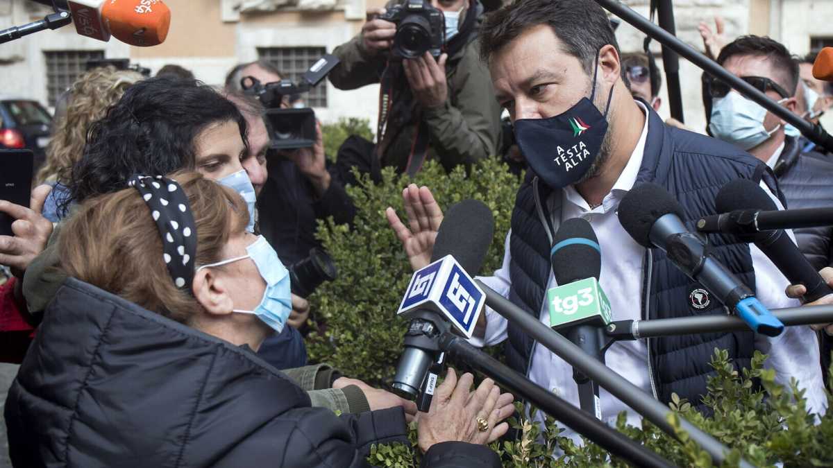 Immagine di Così Catania diventa il palcoscenico del processo a Salvini