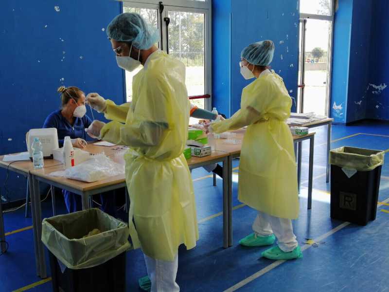 A che punto siamo nella lotta al Covid negli ospedali? Parla il presidente degli internisti