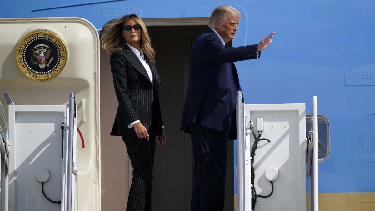 Immagine di Trump e Melania positivi, il Covid entra nella Casa Bianca