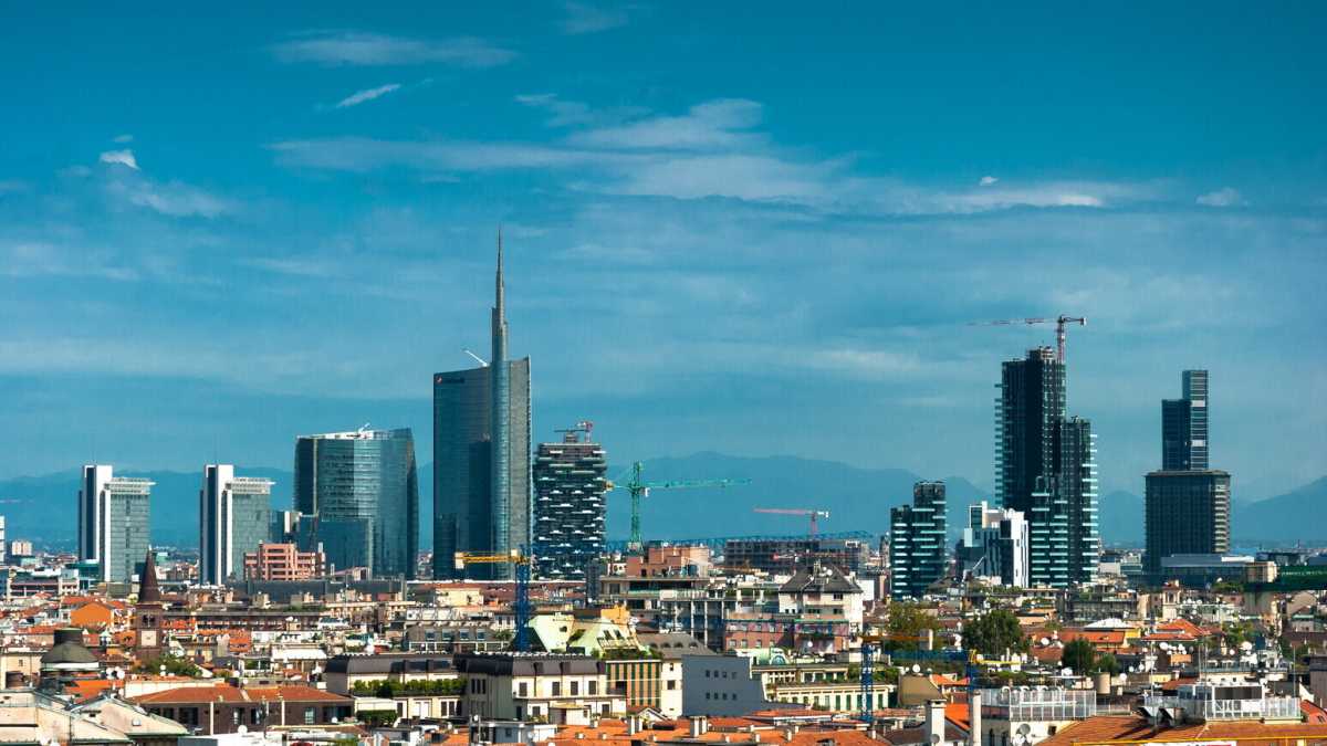 Immagine di Il nuovo lavoro e la città. Così la ripensano gli specialisti degli uffici smart